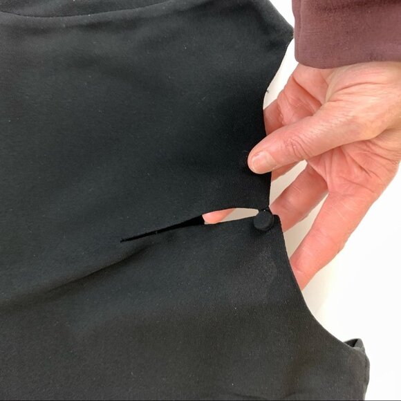 NAKED Zebra Black Sleeveless Tank Top with Scallop capped Sleeves Size small - Picture 7 of 10